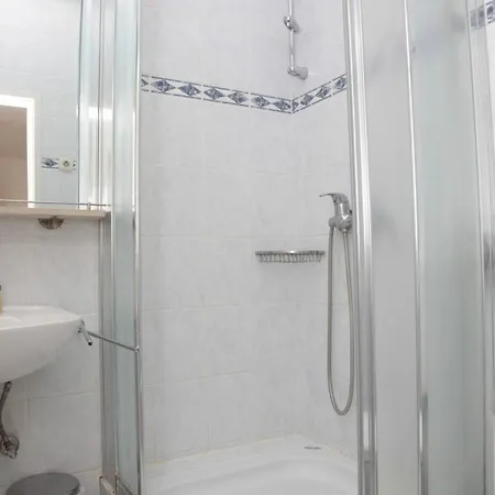 The Outlook - Bedrooms *