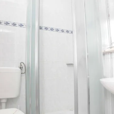 The Outlook - Bedrooms *