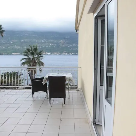 The Outlook - Bedrooms